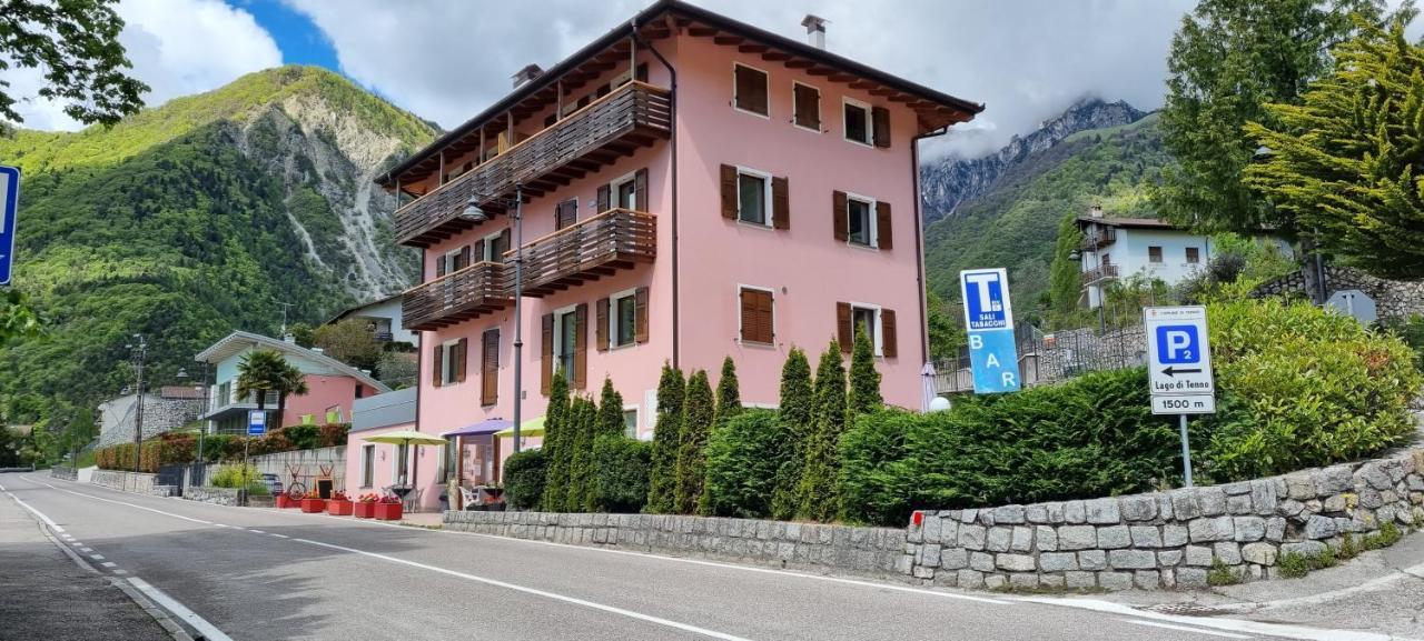 Tenno Appartamenti Garda Lake Exteriér fotografie